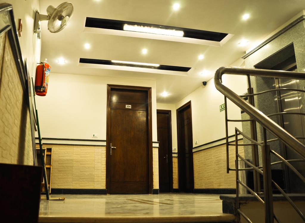 Hotel Vanson Villa - Near Connaught Place New Delhi Exterior photo