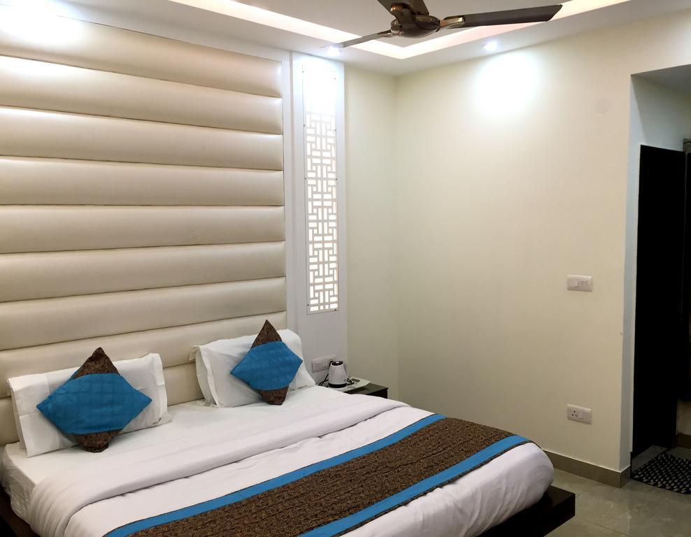 Hotel Vanson Villa - Near Connaught Place New Delhi Exterior photo